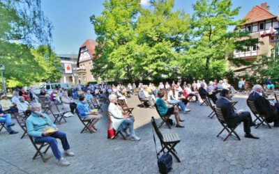 Himmelfahrtsgottesdienst open Air, mit Abstand und Masken