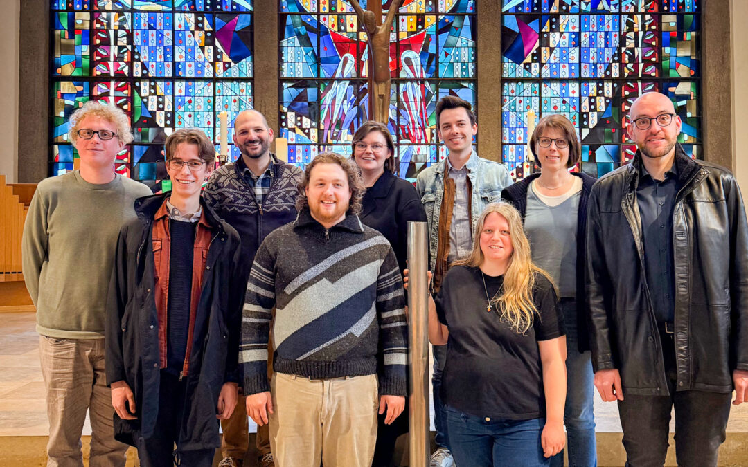 Sieben Kirchenmusikerinnen und Kirchenmusiker schließen C-Ausbildung ab. Kinderchorleitung und Bläserchorleitung als besondere Ergänzung